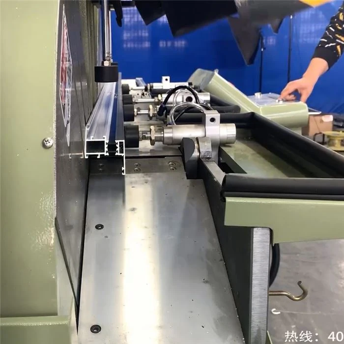 aluminium window and door cutting machine (15).jpg