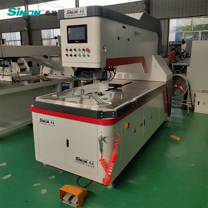 Aluminum Clad Wood Windows Welding Machine